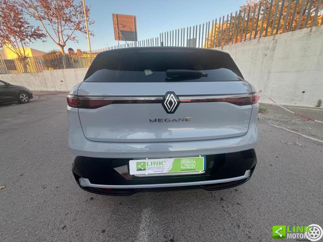 RENAULT Megane usata, con Alzacristalli elettrici