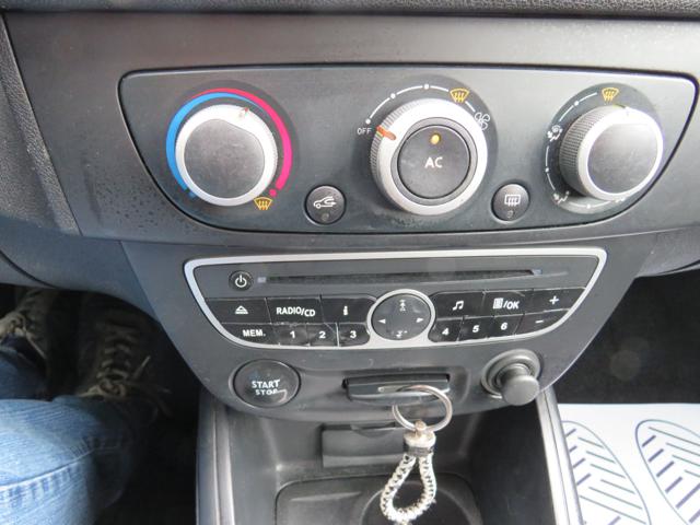 RENAULT Megane usata, con Sedile posteriore sdoppiato