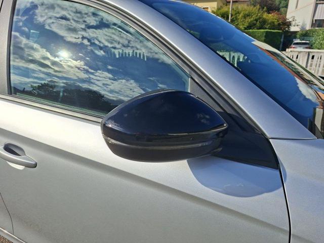 OPEL Corsa usata, con Airbag testa