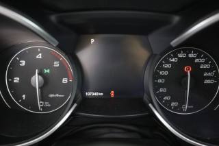 ALFA ROMEO Stelvio usata 6