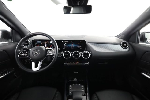 MERCEDES-BENZ CLA usata 4