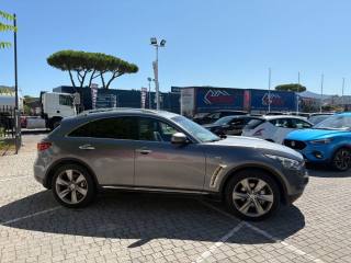 INFINITI QX70 usata, con Alzacristalli elettrici