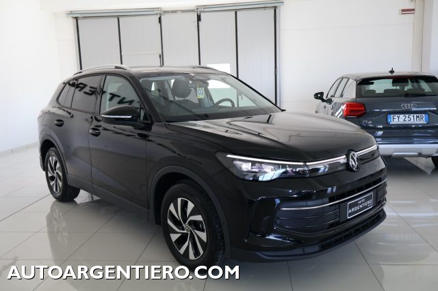 VOLKSWAGEN Tiguan usata, con Fari di profondità antiabbagliamento
