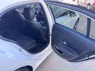 MERCEDES-BENZ A 180 usata, con USB