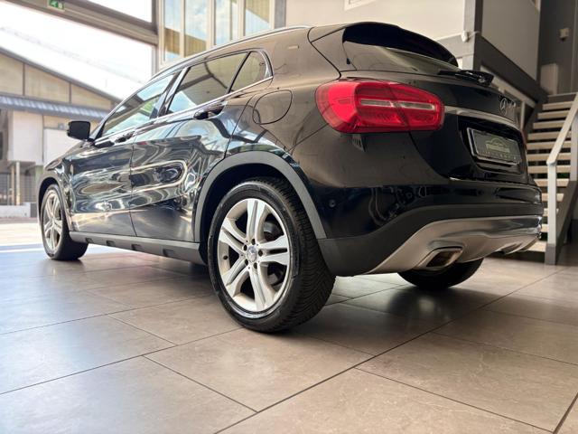 MERCEDES-BENZ GLA 180 usata, con Boardcomputer