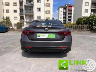 ALFA ROMEO Giulia usata, con Autoradio