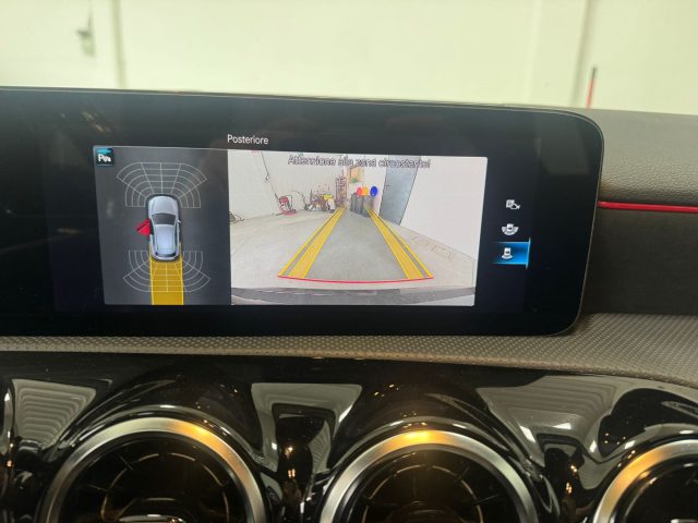 MERCEDES-BENZ A 200 usata, con Sedili riscaldati