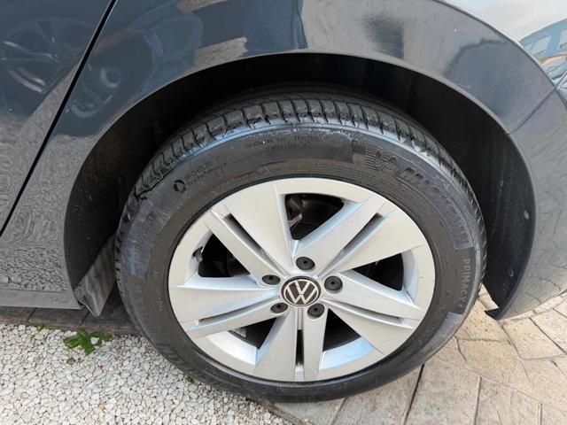 VOLKSWAGEN Golf usata, con Park Distance Control