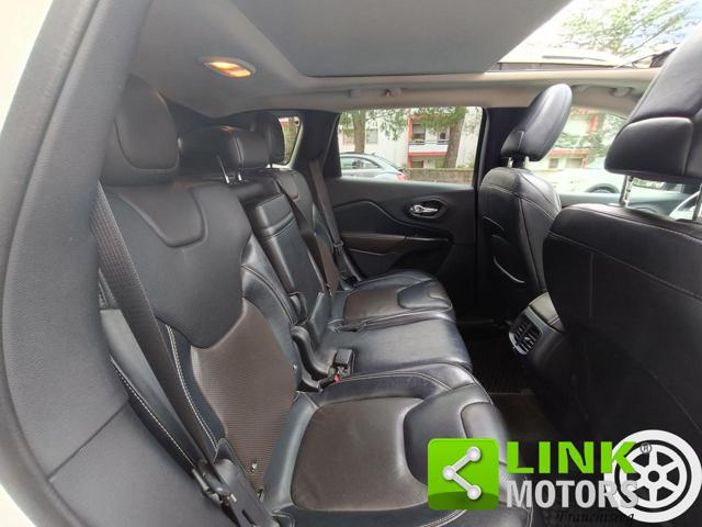 JEEP Cherokee usata, con Vetri oscurati