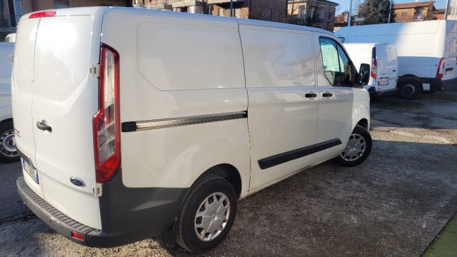 FORD Transit Custom usata, con Autoradio