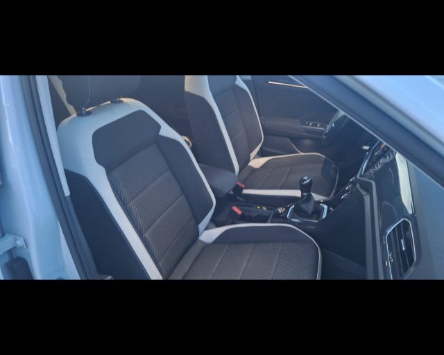 VOLKSWAGEN T-Roc usata, con Airbag testa