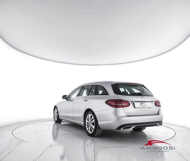 MERCEDES-BENZ C 200 usata 3