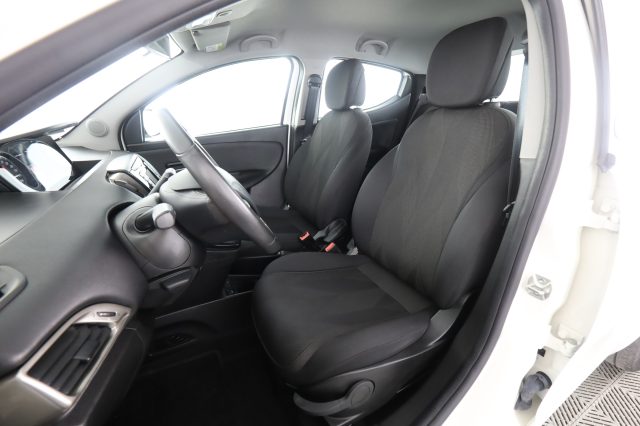 LANCIA Ypsilon usata 2