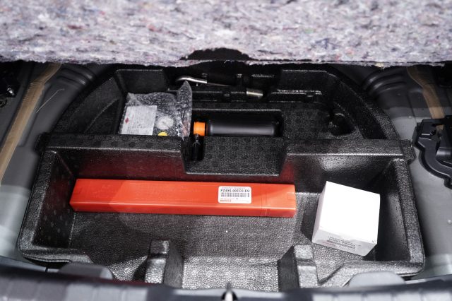 TOYOTA Yaris usata 30