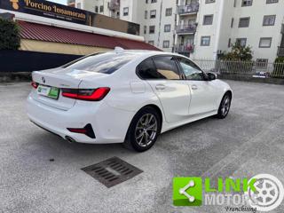 BMW 318 usata, con Alzacristalli elettrici