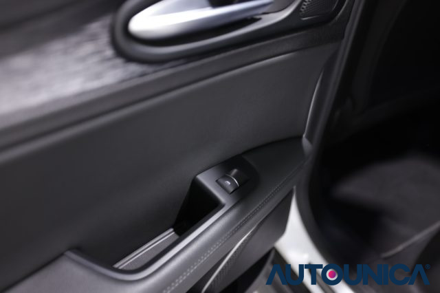 ALFA ROMEO Stelvio usata, con Chiusura centralizzata senza chiave
