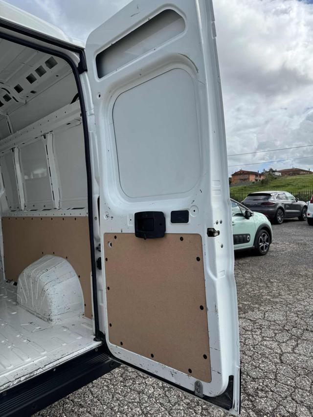 PEUGEOT Boxer usata 10