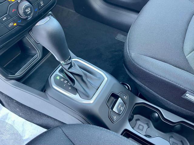 JEEP Renegade usata, con Sedile posteriore sdoppiato