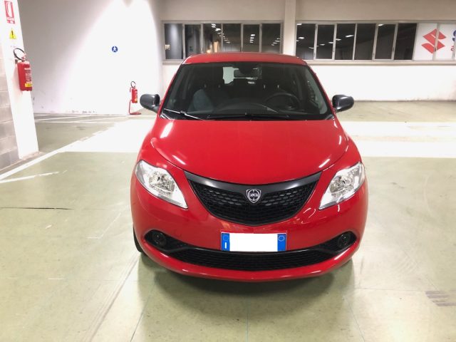 LANCIA Ypsilon usata, con Airbag