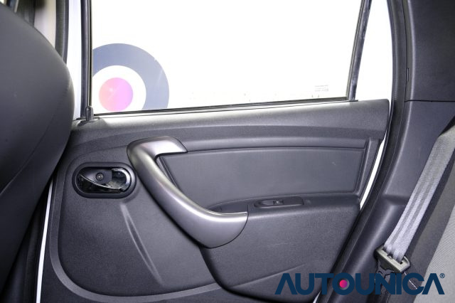 DACIA Duster usata 33