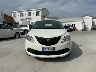 LANCIA Ypsilon usata, con Airbag