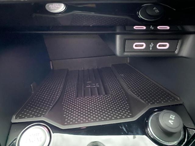 VOLKSWAGEN T-Roc usata, con Fari LED