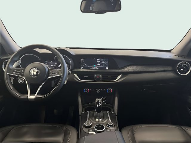 ALFA ROMEO Stelvio usata, con Cerchi in lega