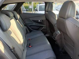 PEUGEOT 3008 usata, con Volante in pelle