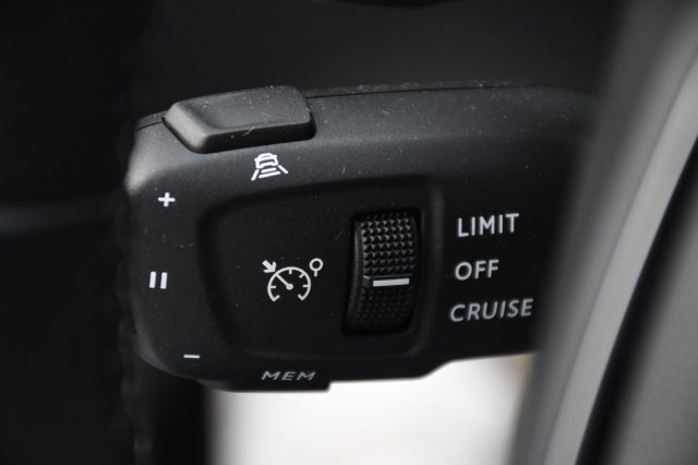 PEUGEOT 508 usata, con Portellone posteriore elettrico