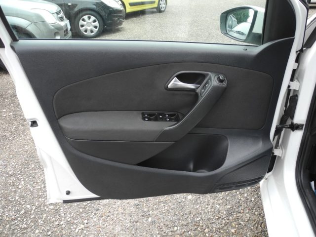 VOLKSWAGEN Polo usata 37