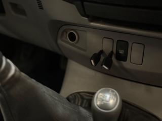 TOYOTA Hilux usata, con Touch screen