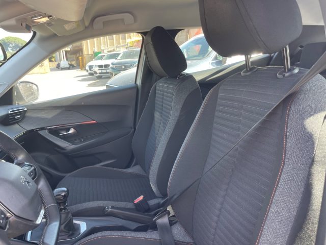 PEUGEOT 2008 usata 9