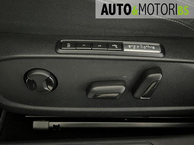 VOLKSWAGEN Golf usata, con Volante in pelle
