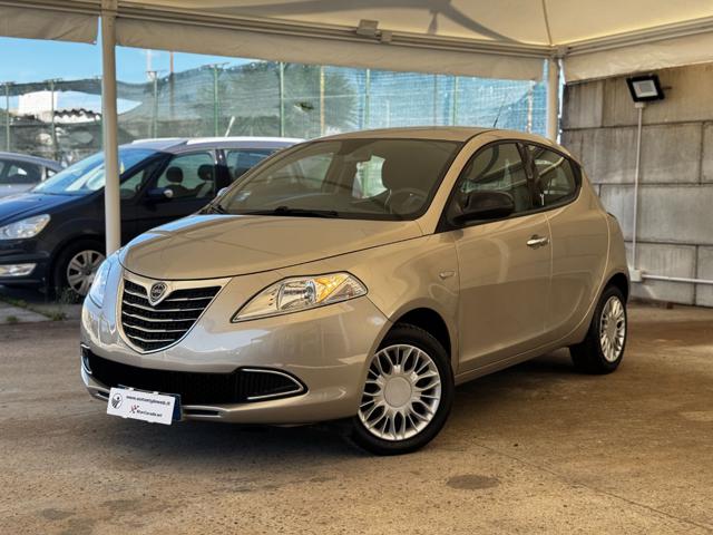 LANCIA Ypsilon usata, con Airbag