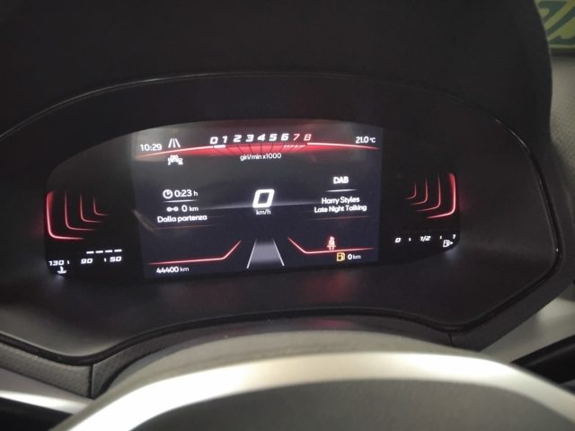 SEAT Arona usata, con Autoradio digitale