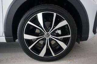 VOLKSWAGEN Taigo usata, con Autoradio