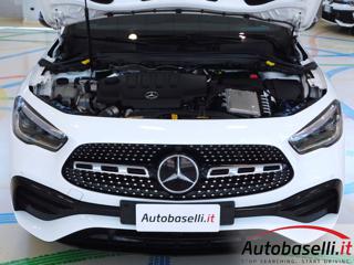 MERCEDES-BENZ GLA 200 usata, con Touch screen