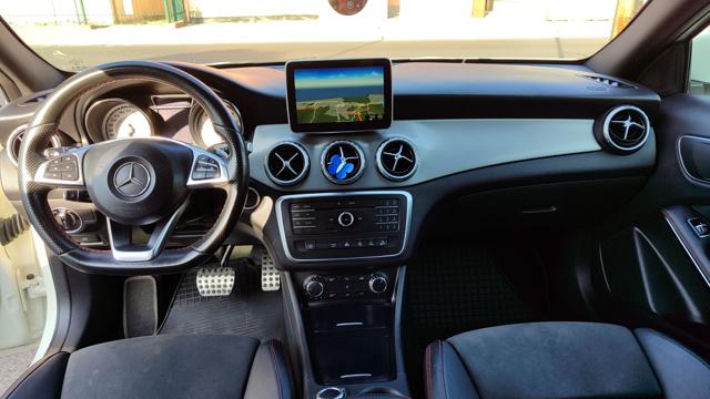 MERCEDES-BENZ GLA 220 usata, con Autoradio
