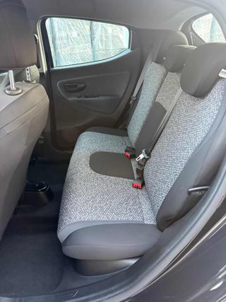 LANCIA Ypsilon usata, con Sedile posteriore sdoppiato