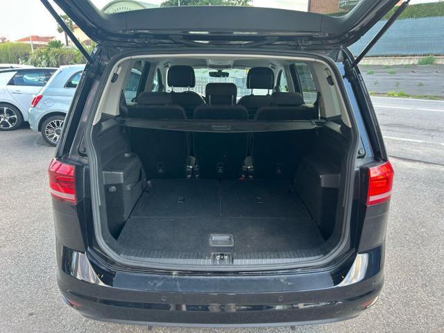 VOLKSWAGEN Touran usata, con ESP