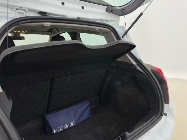 RENAULT Clio usata, con ESP