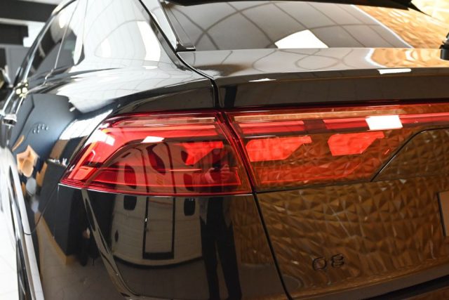 AUDI Q8 usata 96