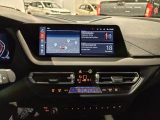 BMW 118 usata, con Fari LED