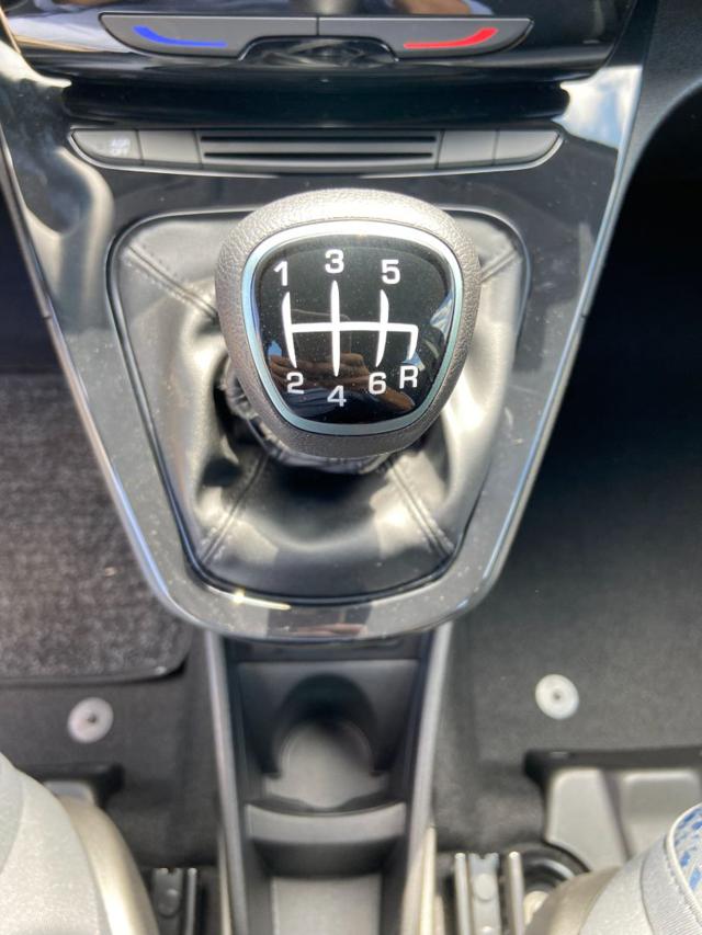 LANCIA Ypsilon usata, con Sedile posteriore sdoppiato