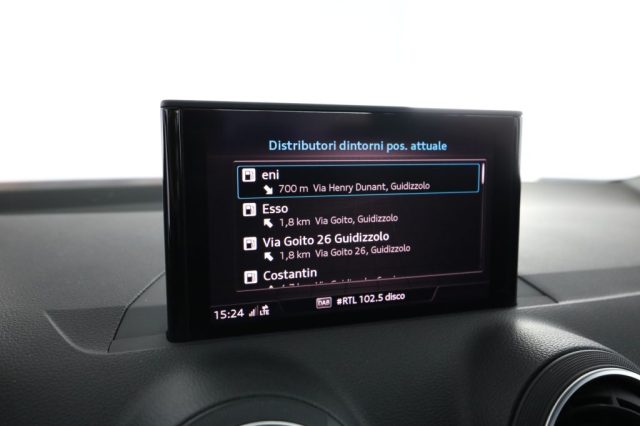 AUDI Q2 usata 9