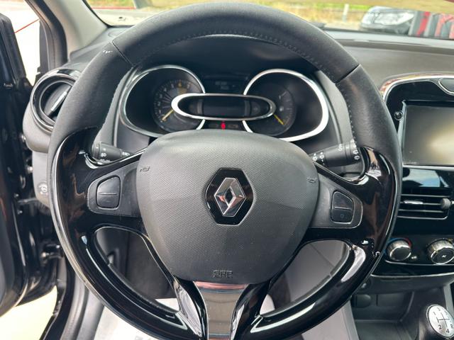 RENAULT Clio usata, con USB