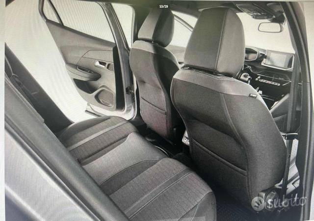PEUGEOT 2008 usata, con Chiusura centralizzata