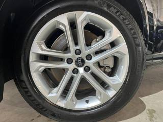 AUDI Q5 usata, con Volante in pelle