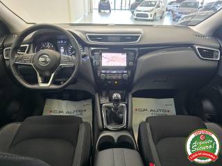 NISSAN Qashqai usata, con Controllo automatico clima