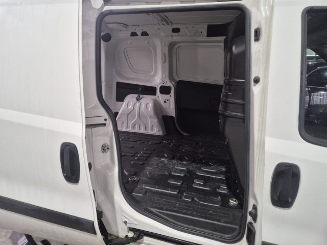 FIAT Doblo usata, con Airbag testa